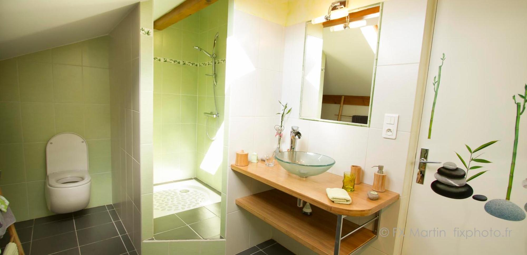 Le Nid De L'Ecureuil Bed & Breakfast Brens  Room photo